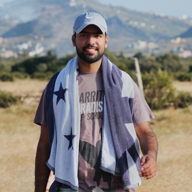 Portrait of Oliver, community mentor and Italian cuisine specialist